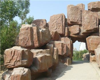 佳石告訴您成都人工塑石假山在園林景觀中的作用